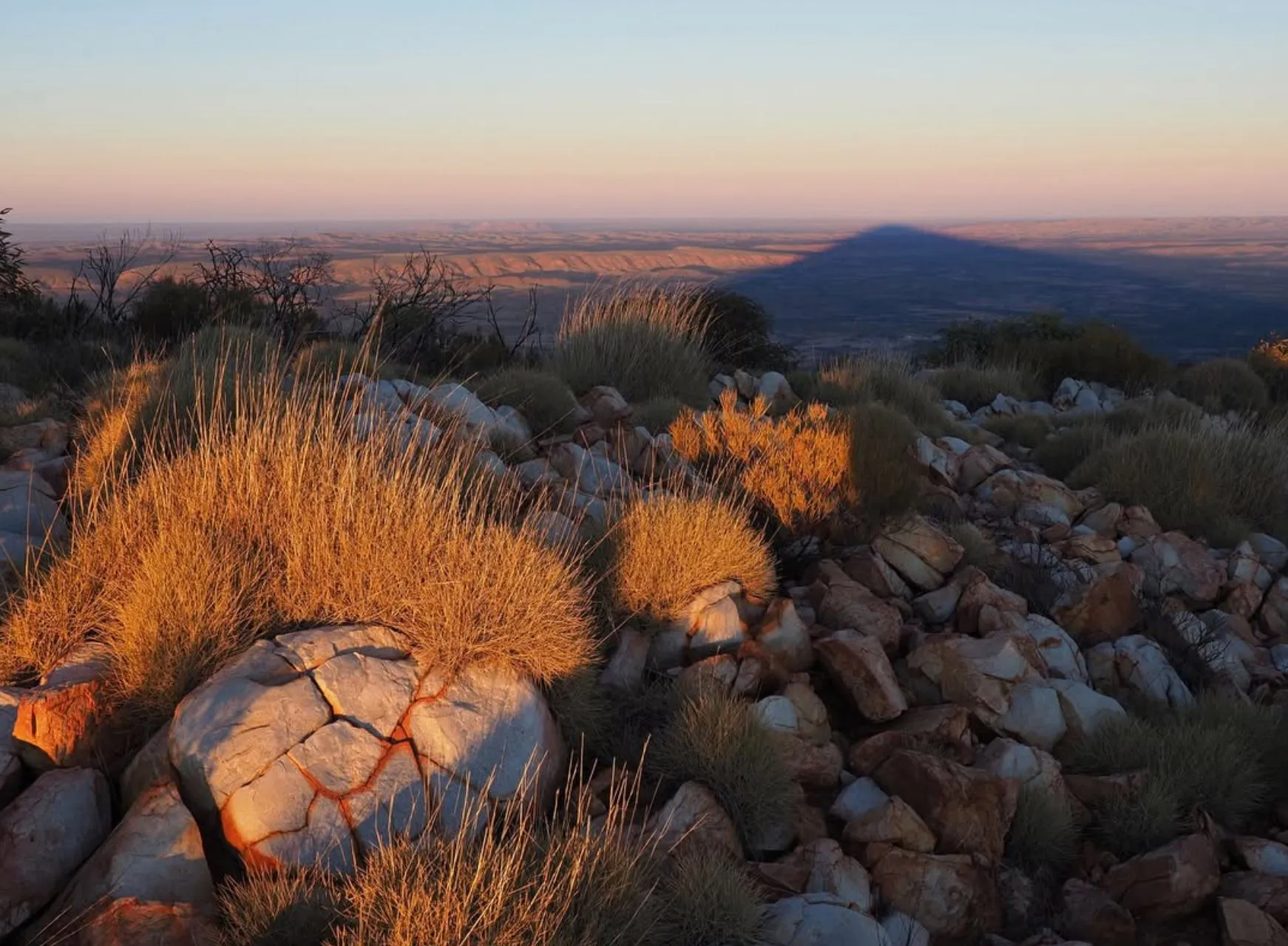 Best Time to Hike the Larapinta Trail