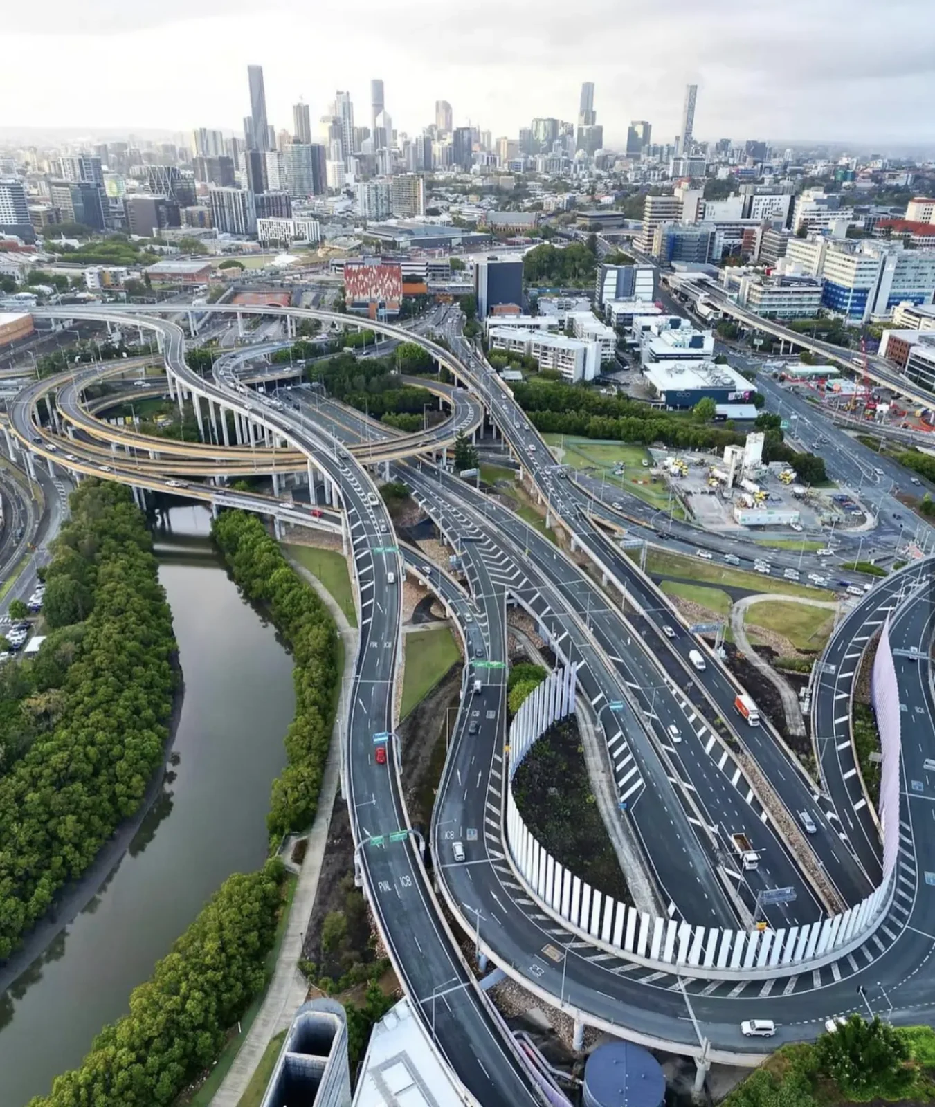 Best routes and stops for road trips to Brisbane
