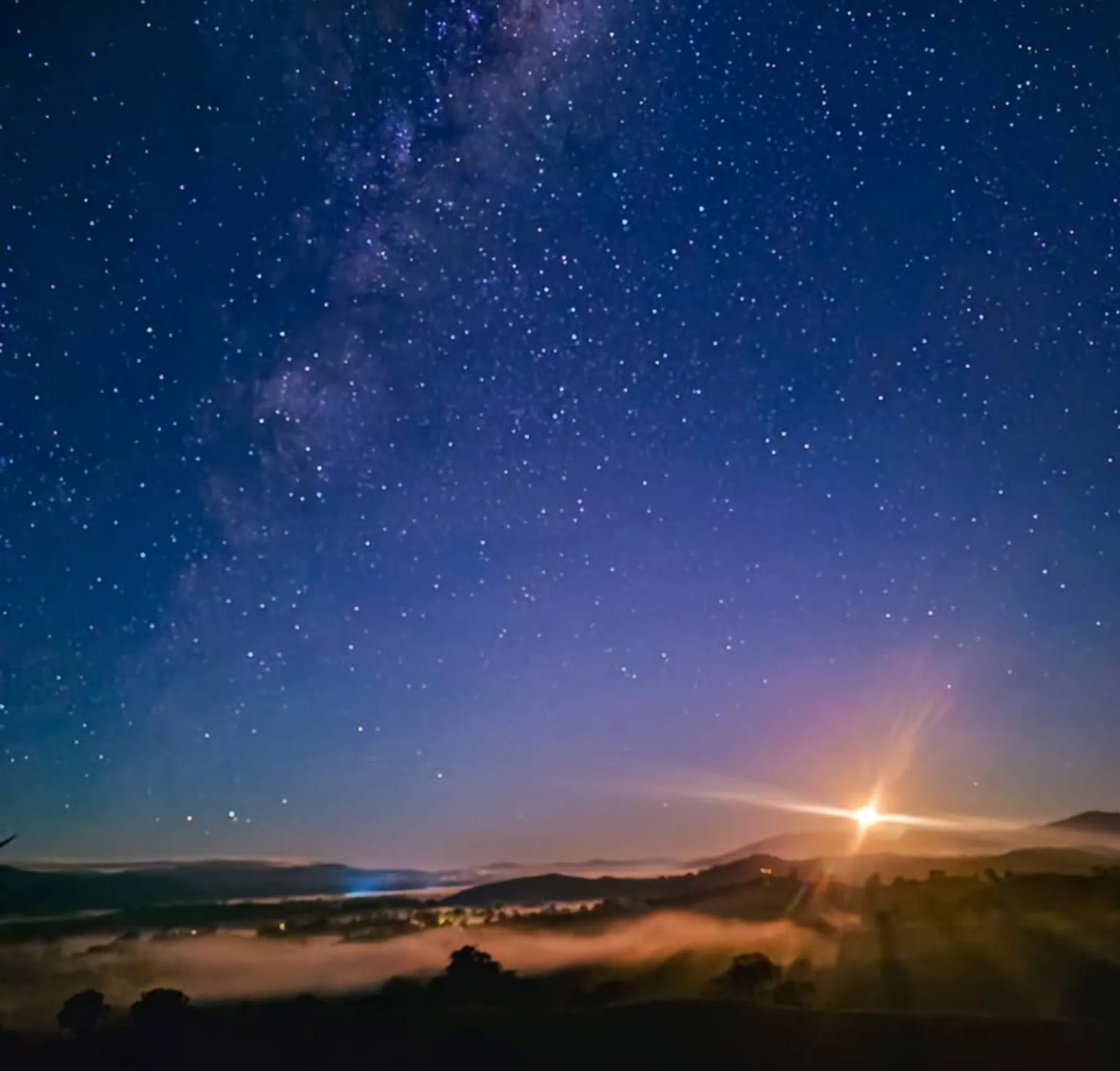 Pinnacles stargazing tour from Perth