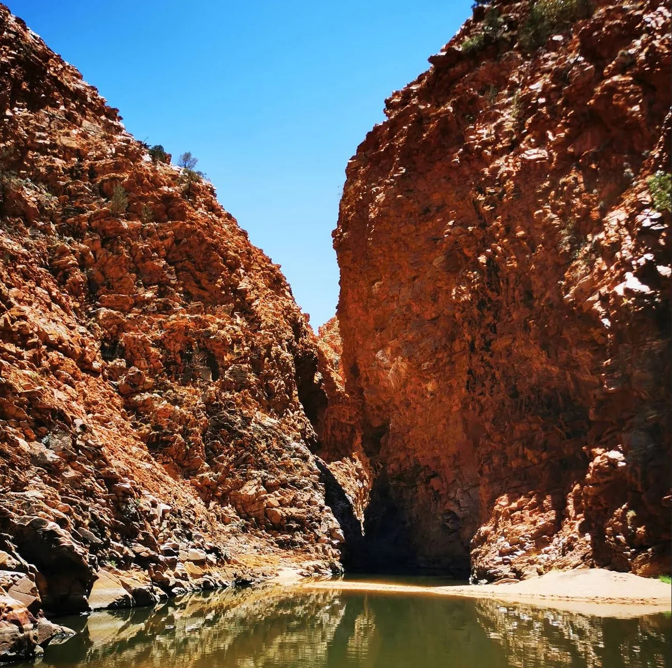 When to Hike the Larapinta Trail