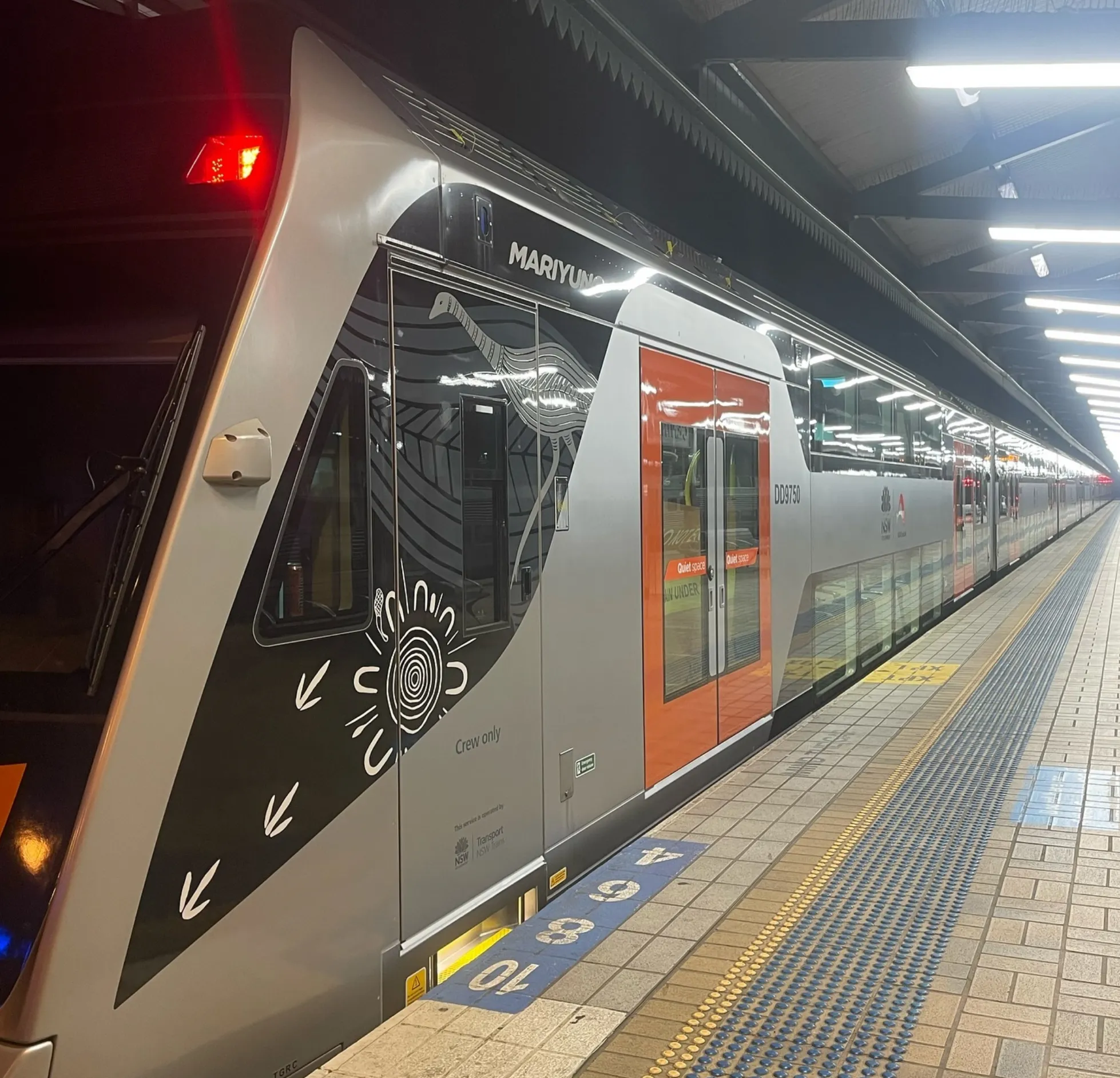 how to catch a Mariyung train to Katoomba