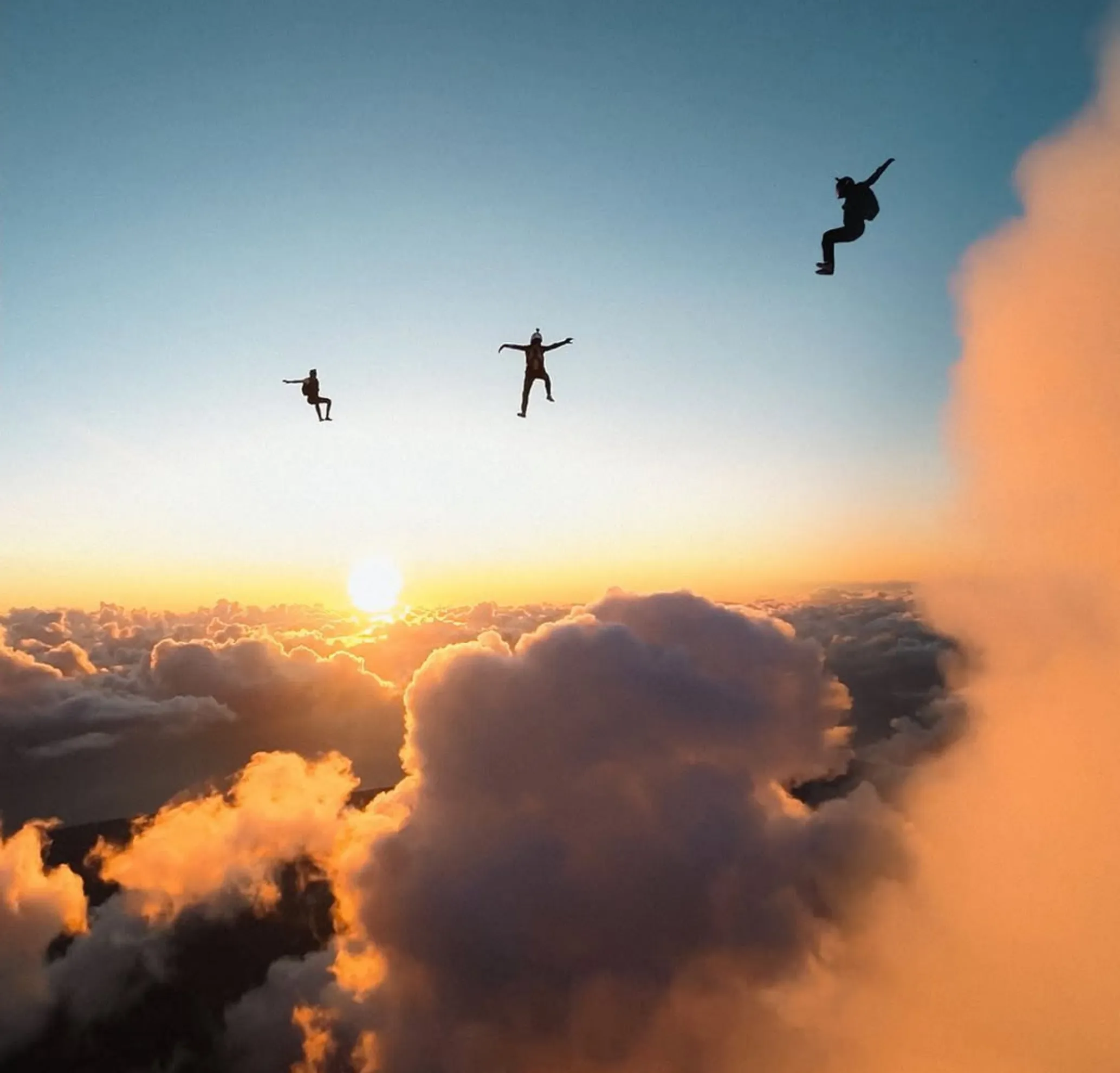 skydiving over Uluru worth it